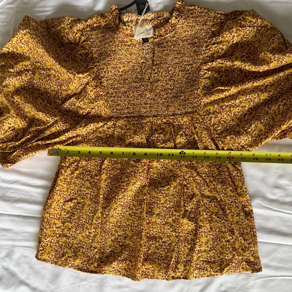 Universal Thread Boho Smocked Floral Peplum Top Mustard Yellow Size XS - Picture 4 of 7